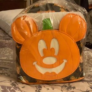 Brand new Loungefly Mickey Jack o Lantern bag